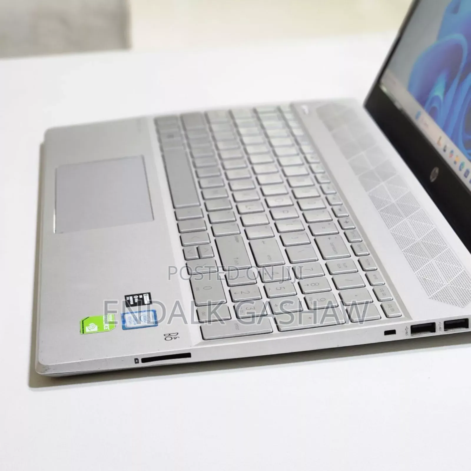 New Laptop HP Pavilion 15 8GB Intel Core I5 SSD 1T