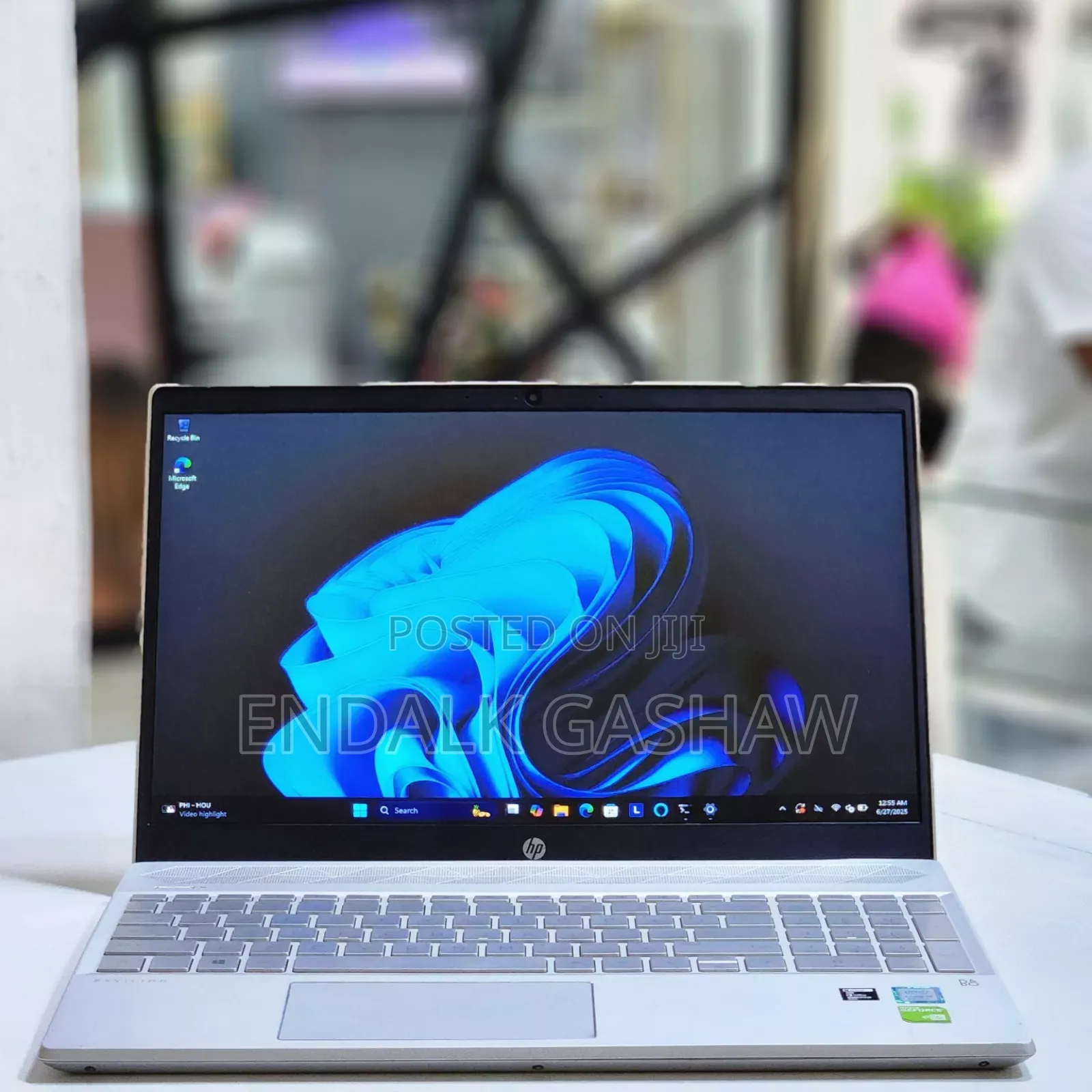 New Laptop HP Pavilion 15 8GB Intel Core I5 SSD 1T