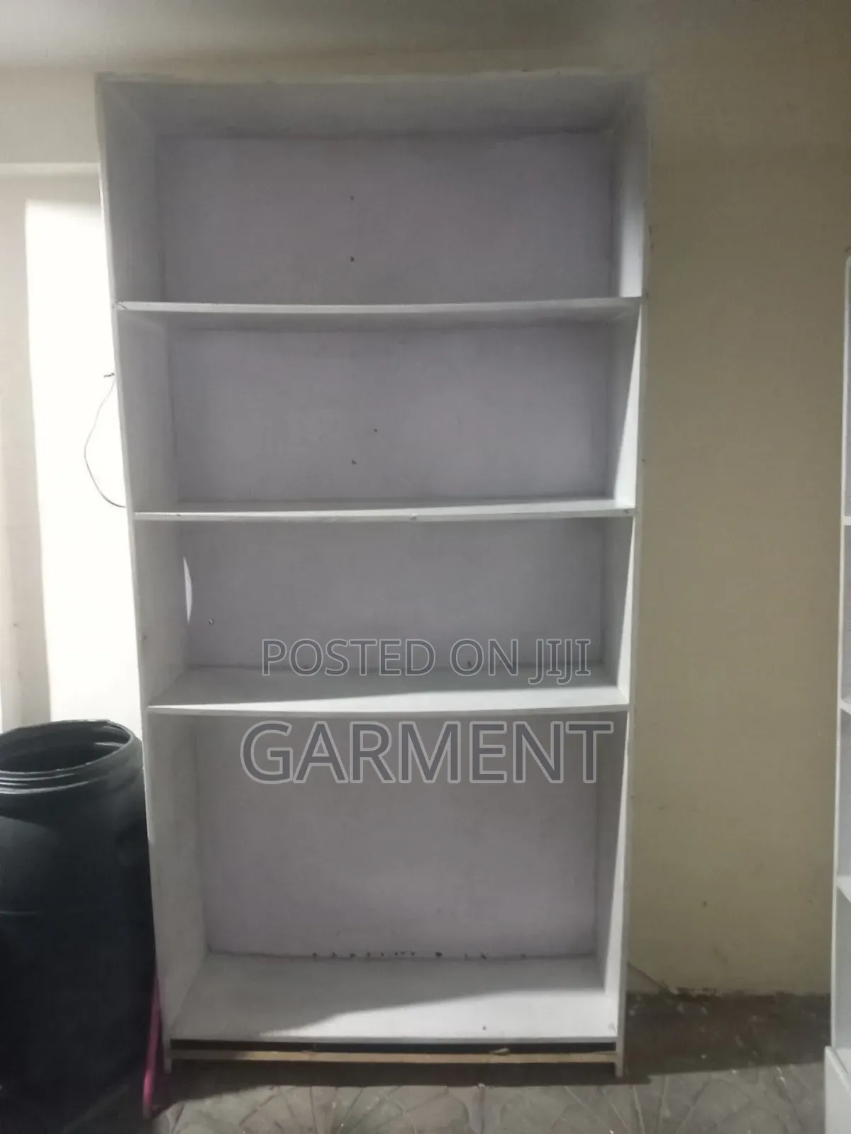 Sheilves / ልብስ መደርደርያ