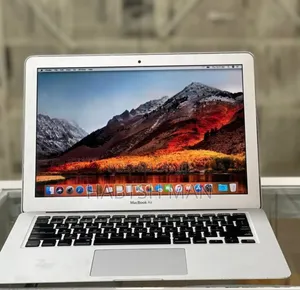 New Laptop Apple MacBook Air 2017 8GB Intel Core I7 SSD 256GB