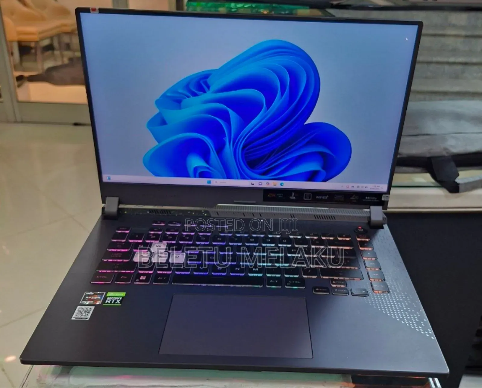 New Laptop Asus ROG Strix G15 16GB AMD Ryzen 9 SSD 512GB
