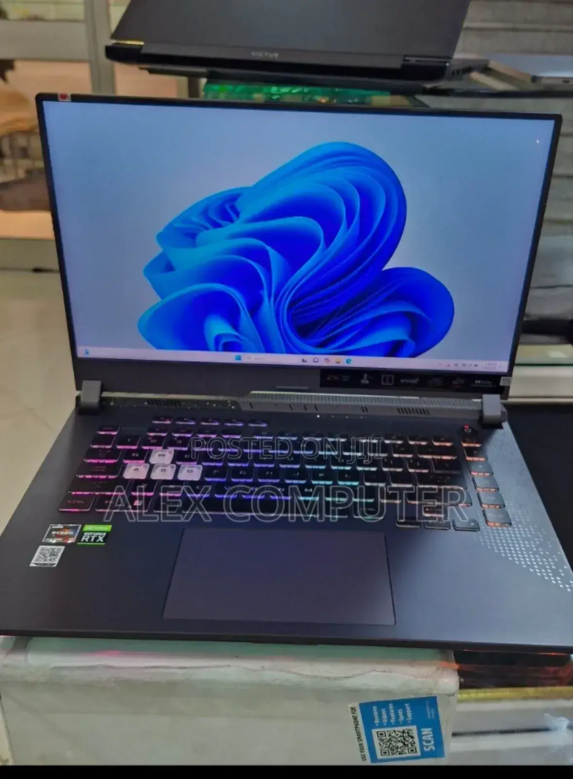 New Laptop Asus ROG Strix G15 16GB AMD Ryzen 9 SSD 512GB