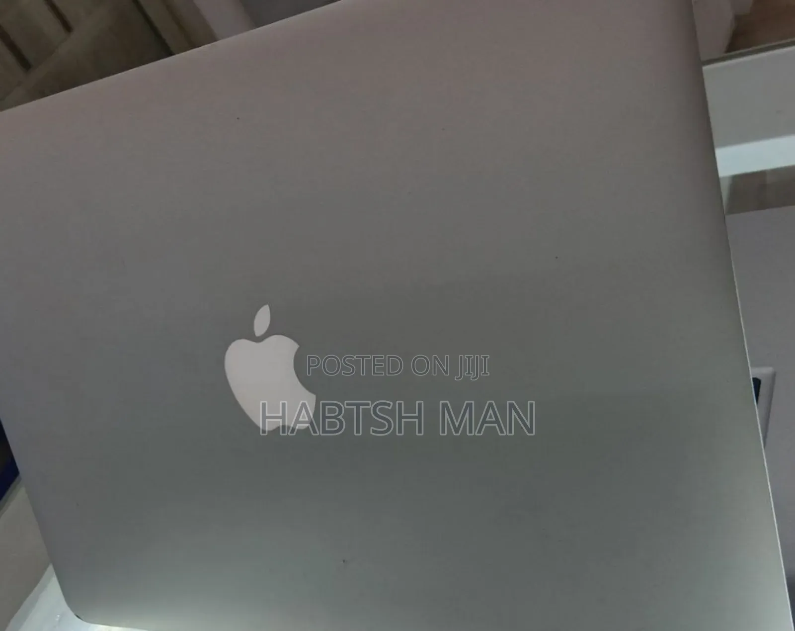 New Laptop Apple MacBook Air 2015 8GB Intel Core i7 SSD 512GB
