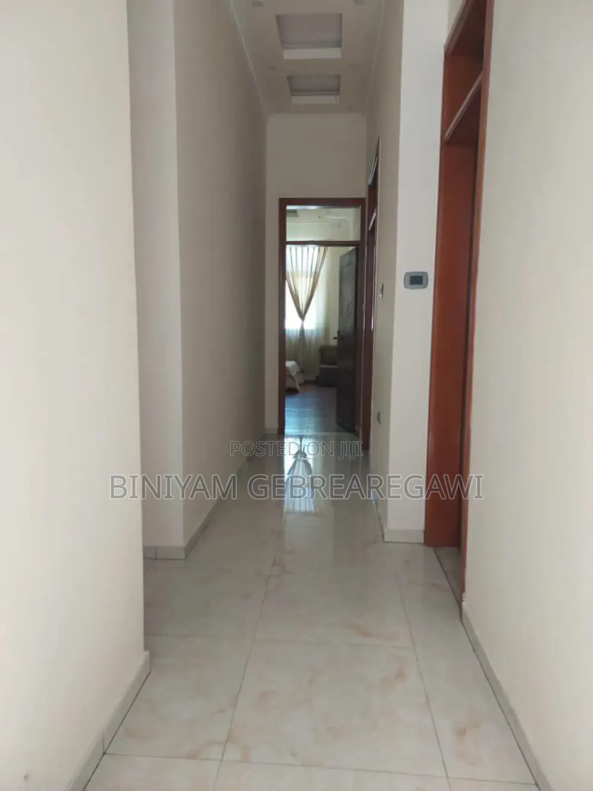 Furnished 5bdrm Apartment in Apartment, Yeka for rent