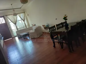 Furnished 5bdrm Apartment in Apartment, Yeka for rent