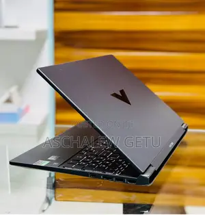 New Laptop HP Victus 15 16GB AMD Ryzen 7 SSD 512GB