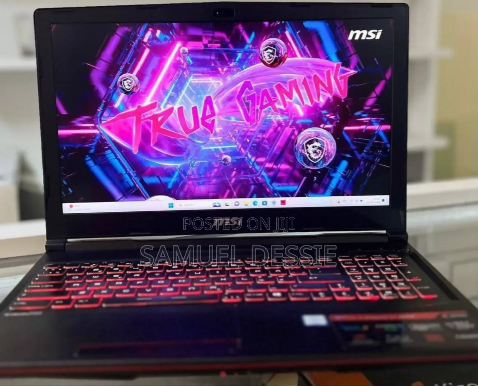 New Laptop MSI GS63 7RD Stealth 16GB Intel Core I7 HDD+SSD 1T