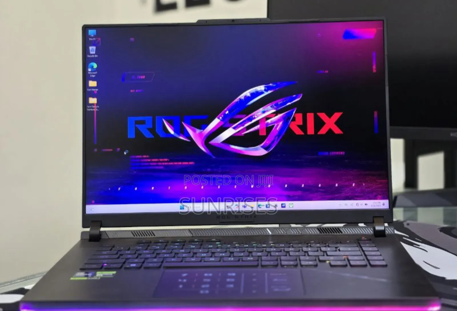 New Laptop Asus ROG Strix G16 G614 32GB Intel Core I9 SSD 1T