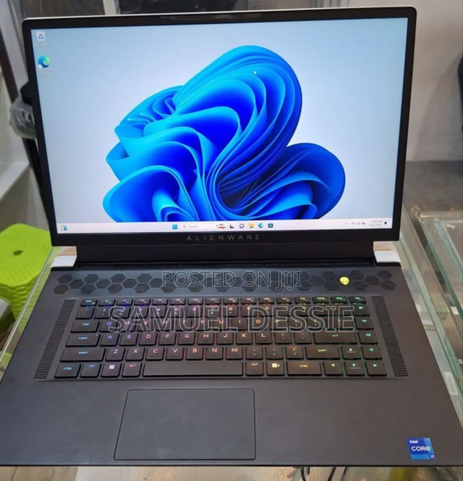 New Laptop Alienware M17x R2 32GB Intel Core I7 SSD 1T