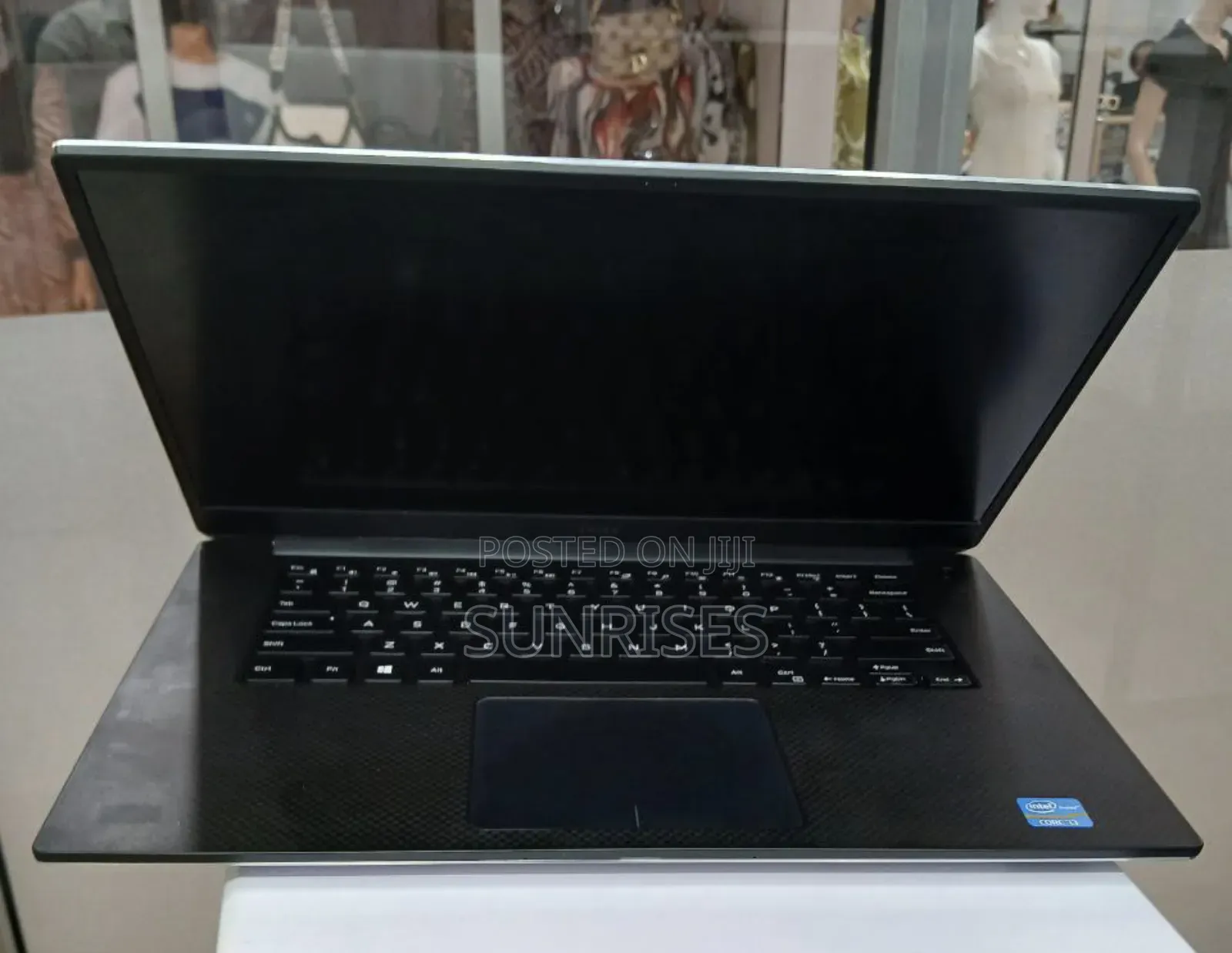 New Laptop Dell Precision 15 5540 16GB Intel Core I7 SSD 512GB