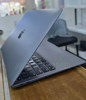 New Laptop Apple MacBook Air 2020 M1 8GB Apple M1 SSD 256GB