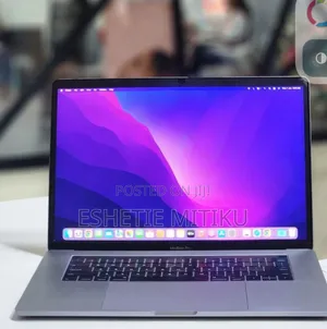 New Laptop Apple MacBook Pro 2019 16GB Intel Core I7 SSD 256GB