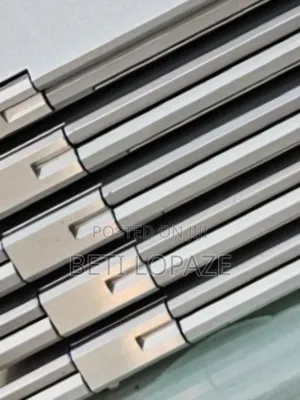 Photo - New Laptop HP EliteBook X GB Intel Core I7 SSD 512GB