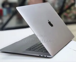 New Laptop Apple MacBook Pro 2016 16GB Intel Core I7 SSD 256GB