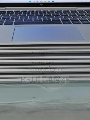 New Laptop HP EliteBook X GB Intel Core I7 SSD 512GB