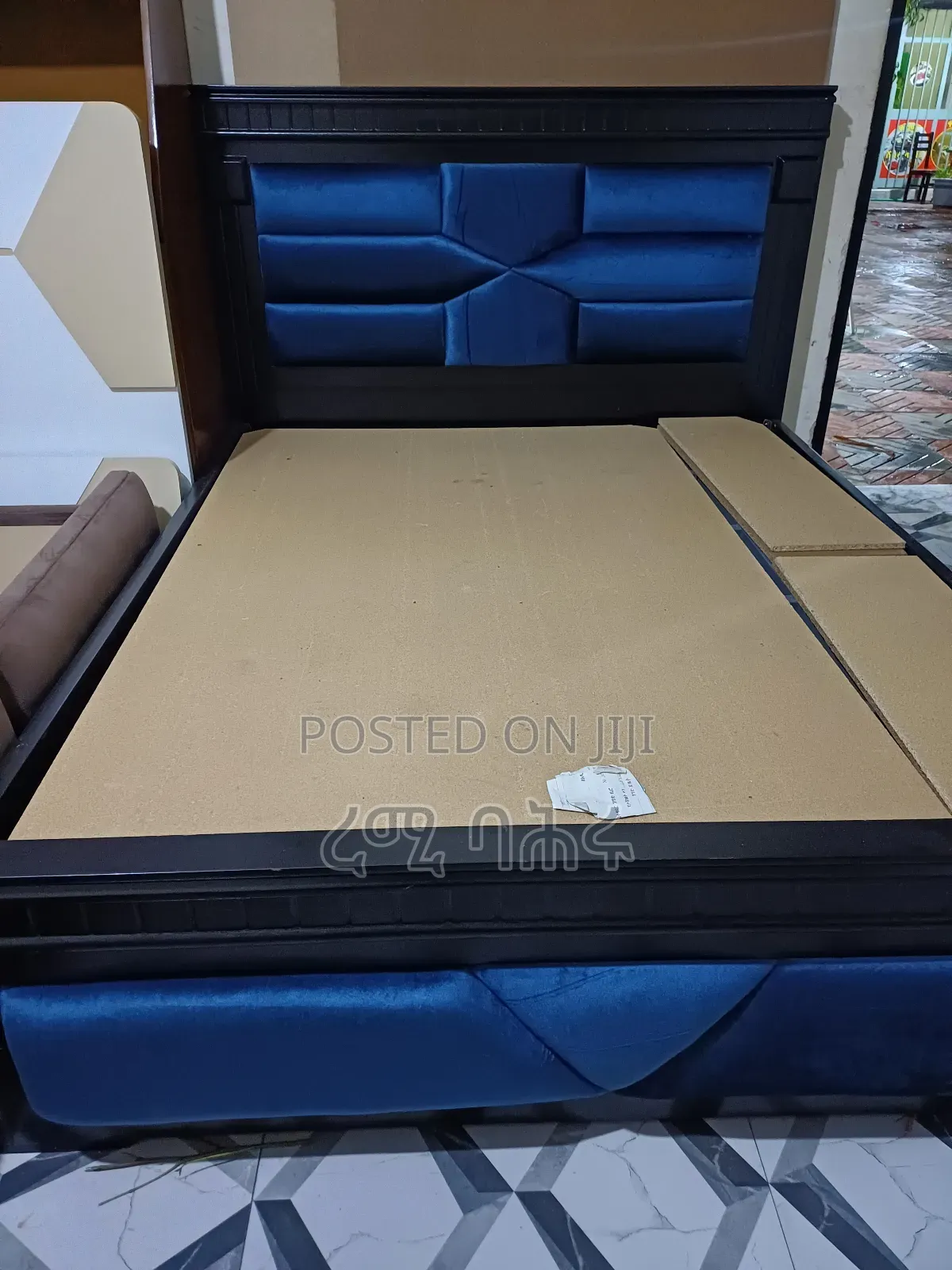 150 Bed New Bed Brand New Its Black Colour