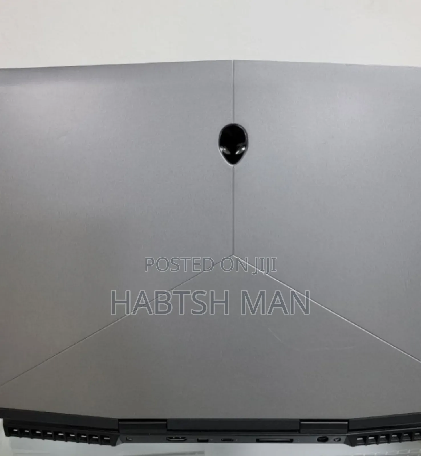 New Laptop MSI GP75 Leopard 16GB Intel Core i5 SSD 512GB