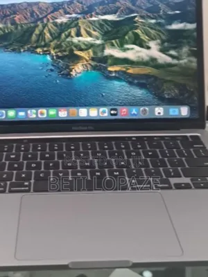Photo - New Laptop Apple MacBook Pro 2019 8GB Intel Core I5 SSD 256GB