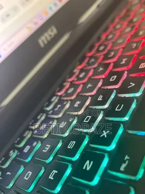 New Laptop MSI MSI Sword 15 16GB Intel Core I7 SSD 256GB