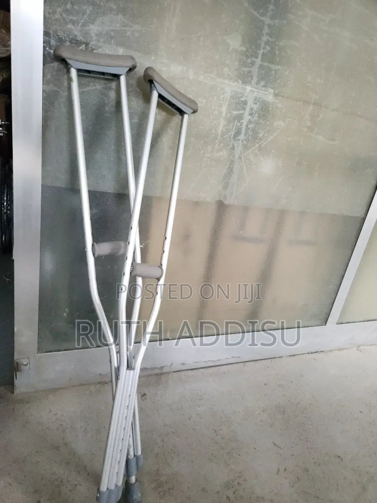 Crutches法院crutches牌樓crutches波及crutches元旦crutches什差crutches