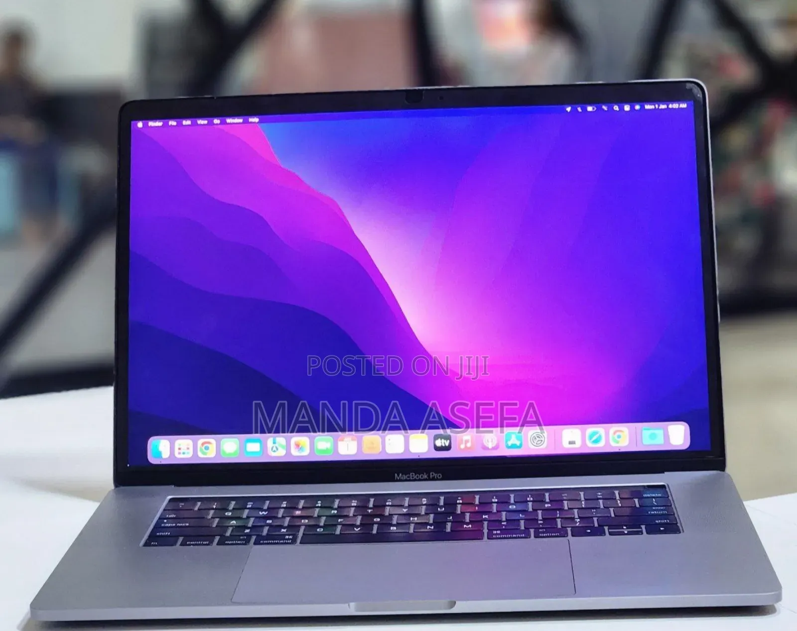 New Laptop Apple MacBook Pro 2016 16GB Intel Core I7 SSD 256GB