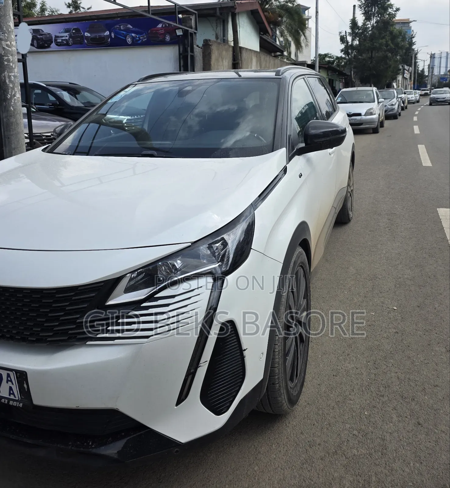 Peugeot 5008 2021 White