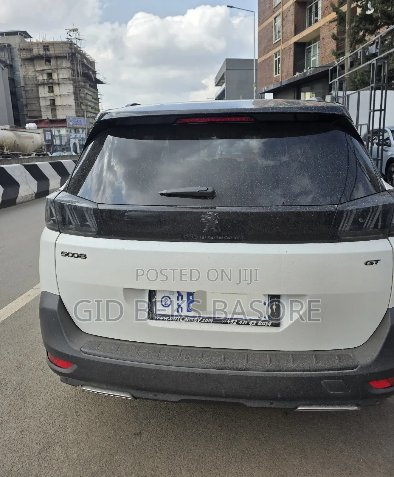 Peugeot 5008 2021 White