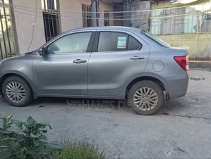 Suzuki Dzire 2022 Silver