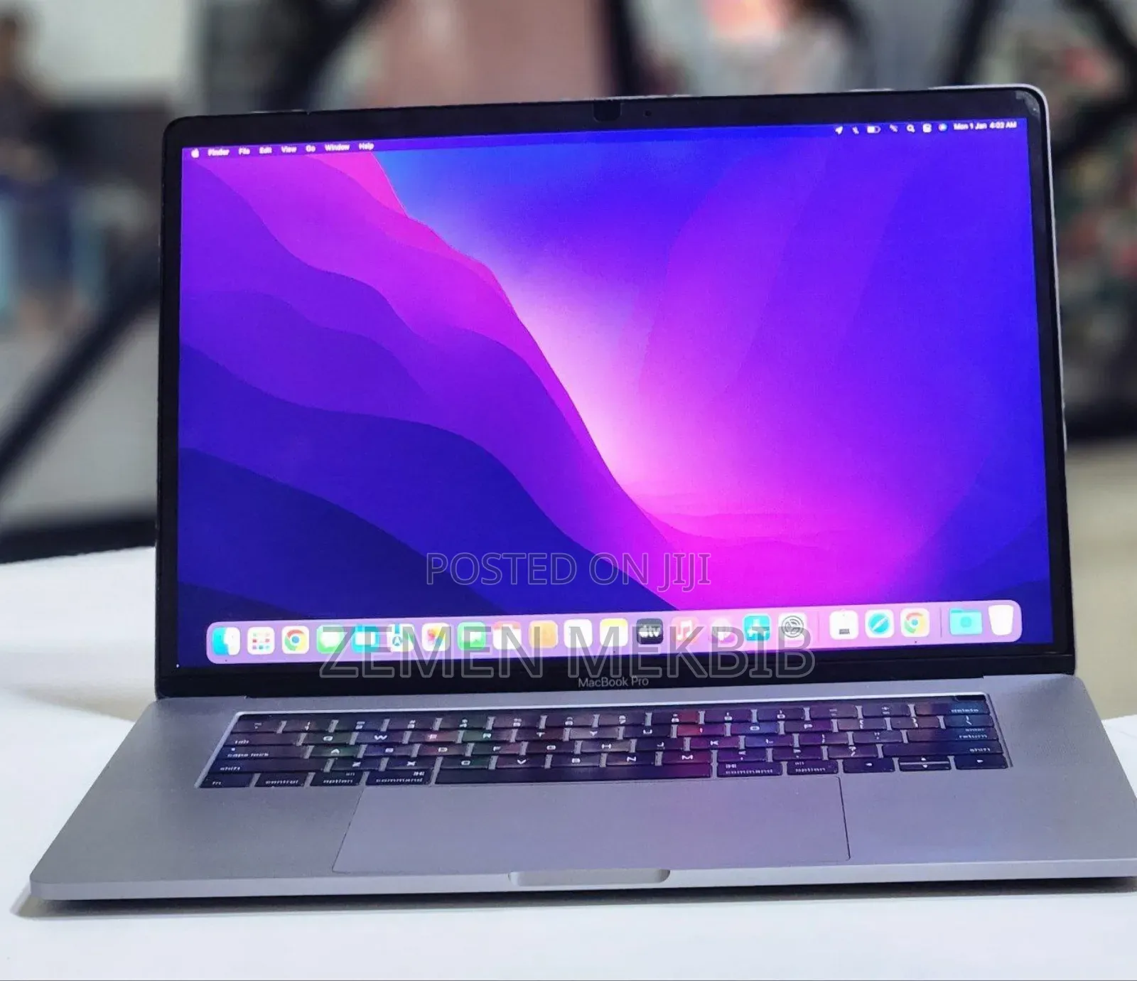 New Laptop Apple MacBook Pro 2016 16GB Intel Core I7 SSD 256GB