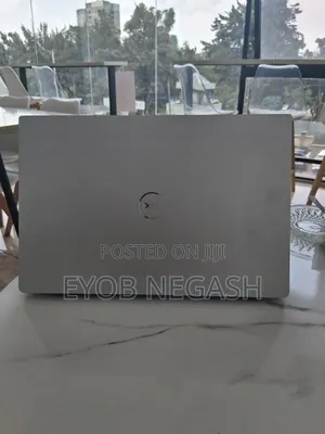 New Laptop Dell XPS 13 8GB Intel Core I5 SSD 512GB