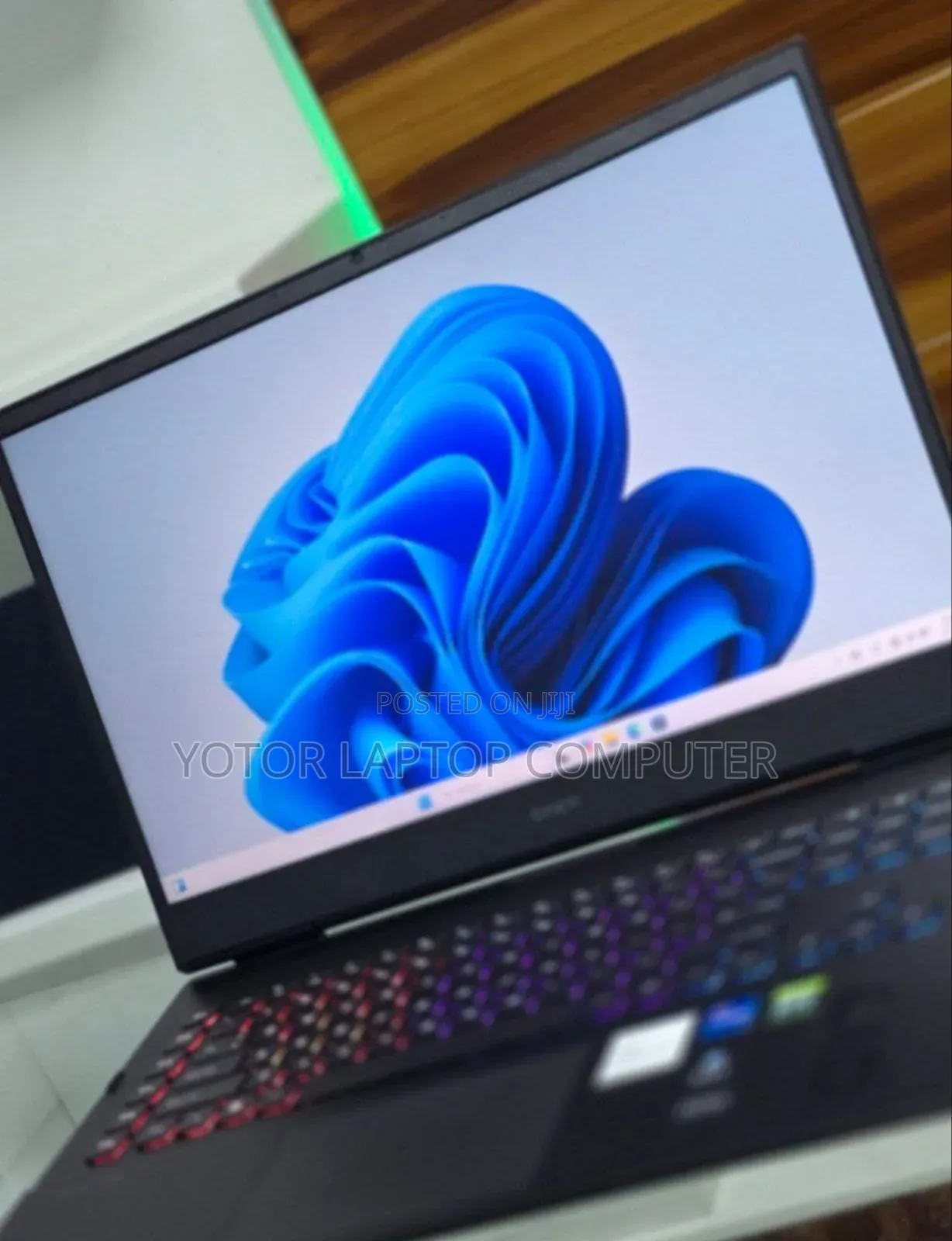 New Laptop HP Omen 17 16GB Intel Core I7 SSD 1T