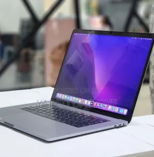 New Laptop Apple MacBook Pro 2016 16GB Intel Core I7 SSD 256GB