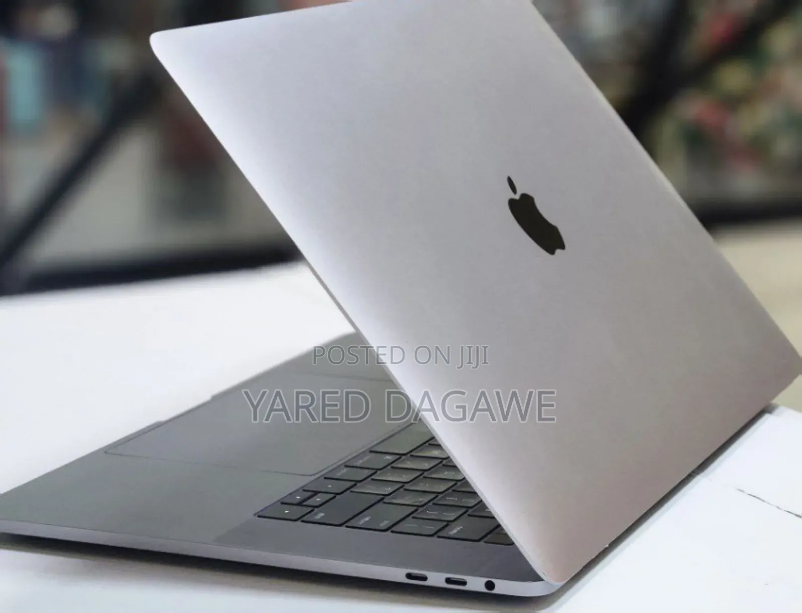 New Laptop Apple MacBook Pro 2016 16GB Intel Core I7 SSD 256GB