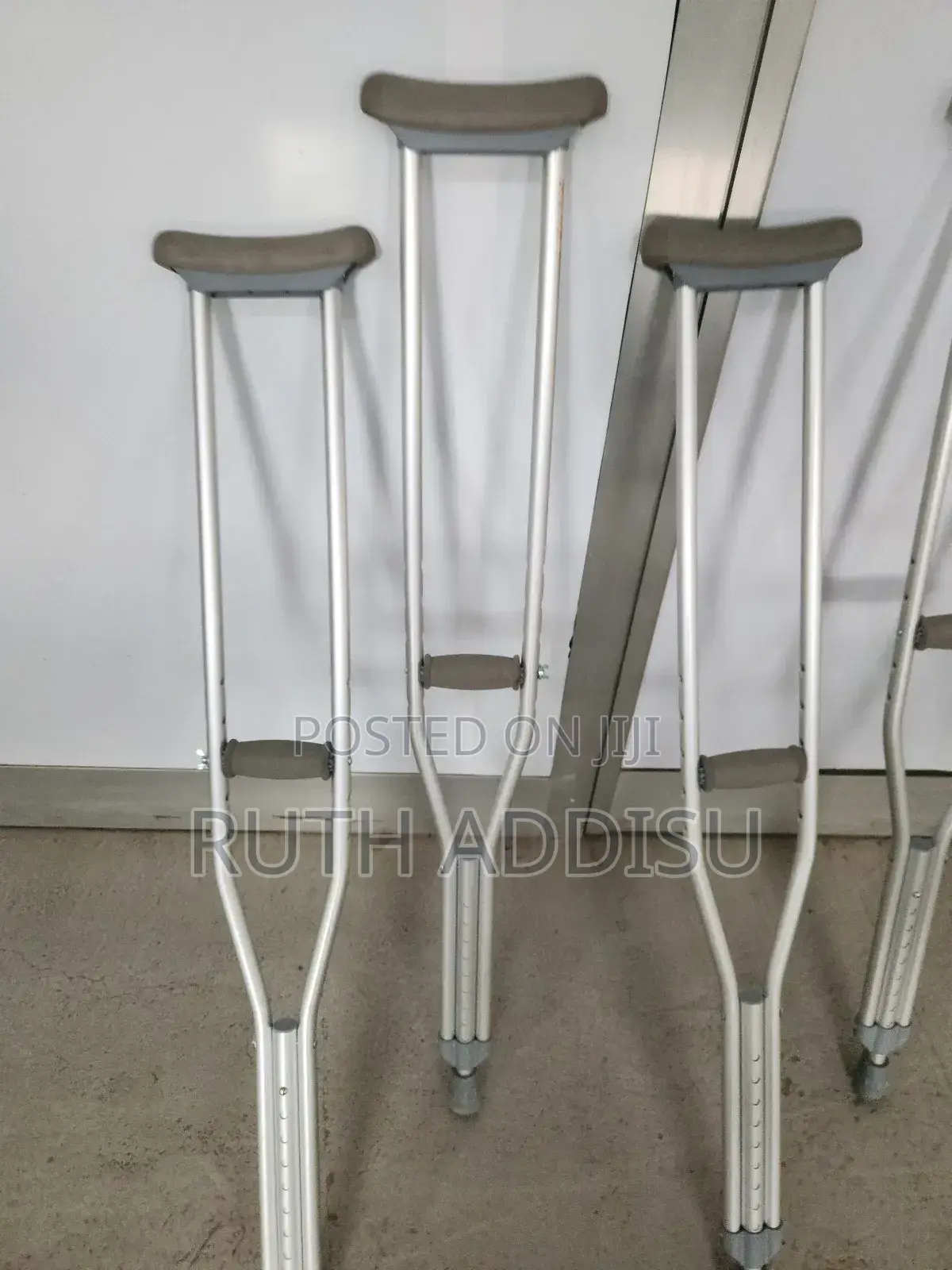 Crutches吃完crutches遊客crutches片刻crutches出現crutches淼我crutches
