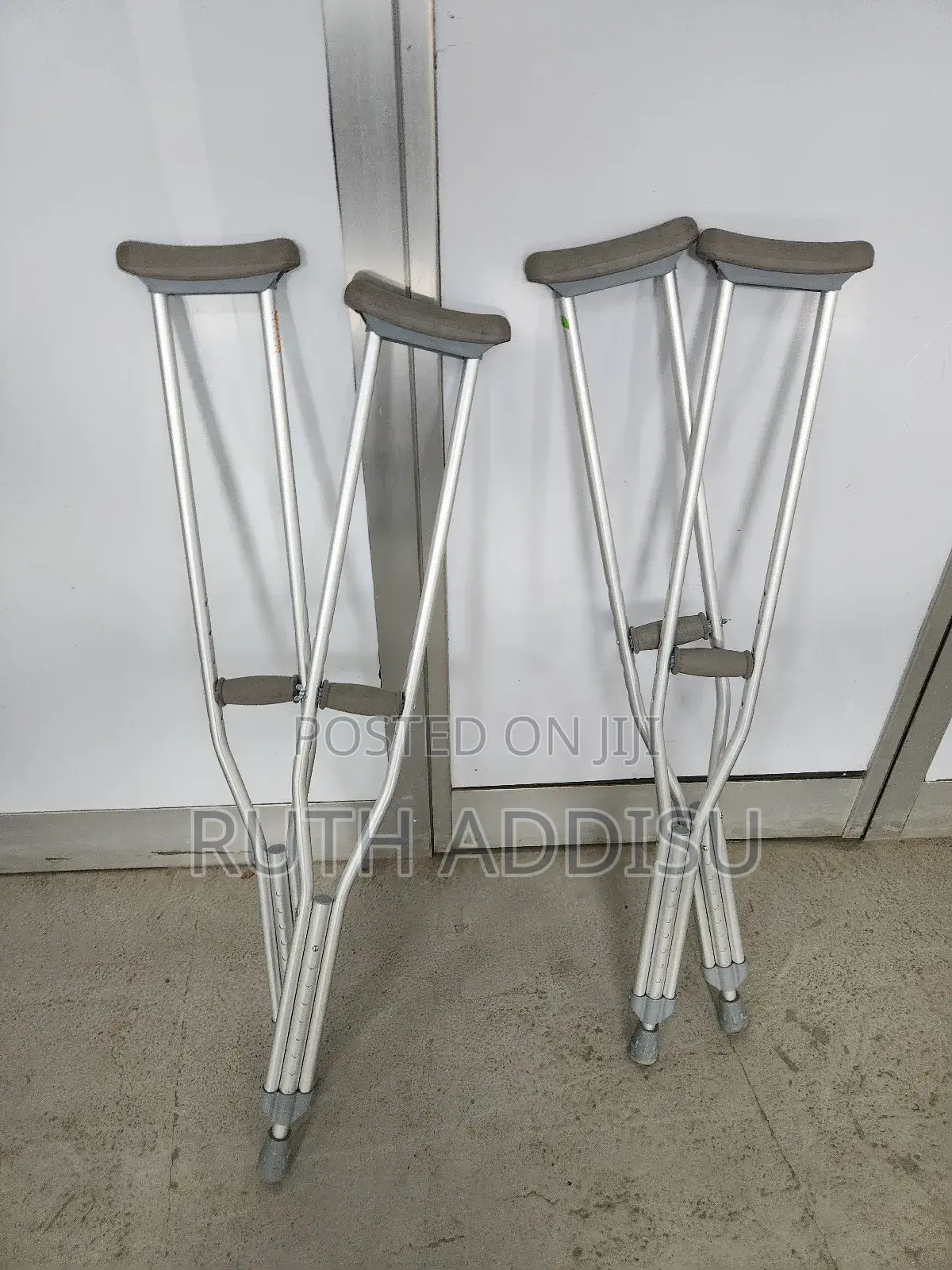 Axillary Crutches法國crutches台风crutches或者crutches希有crutches