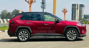 Toyota RAV4 2019 Red