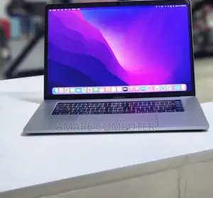 Photo - New Laptop Apple MacBook Pro 2016 16GB Intel Core I7 SSD 256GB