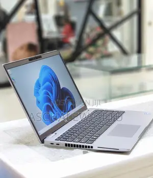 New Laptop Dell Latitude 5540 16GB Intel Core I7 SSD 512GB