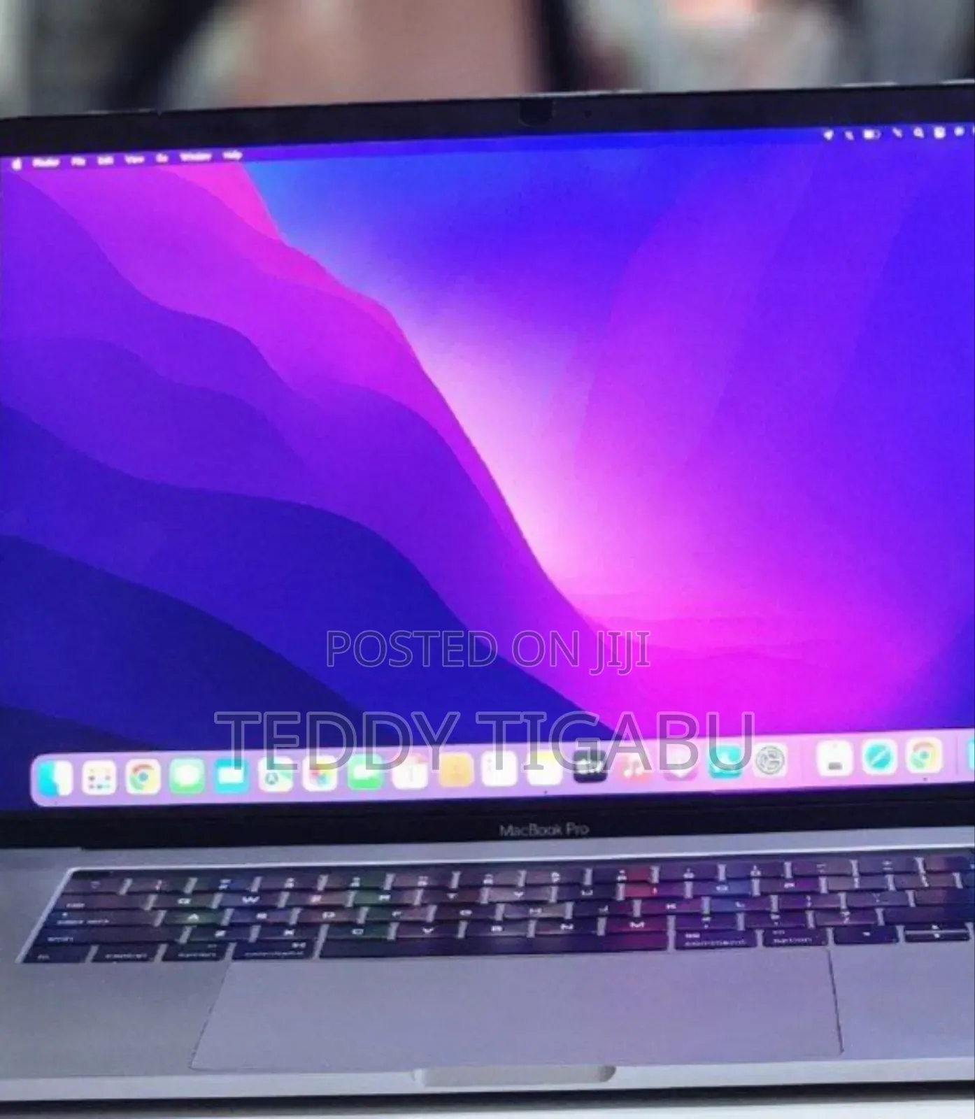 New Laptop Apple MacBook Pro 2016 16GB Intel Core I7 SSD 256GB