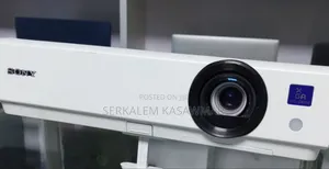 Photo - High Quality Sony Dx 102 Projector Brand New So