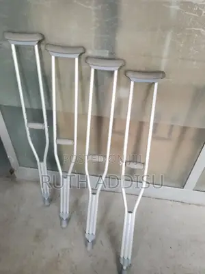 Crutches前晚axillary Bilateral Crutches巢自crutches記者crutches