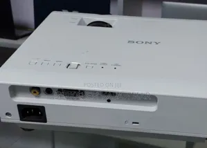 High Quality Sony Dx 102 Projector Brand New So