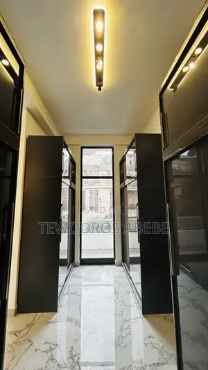 6bdrm House in Eyeta, Yeka for sale