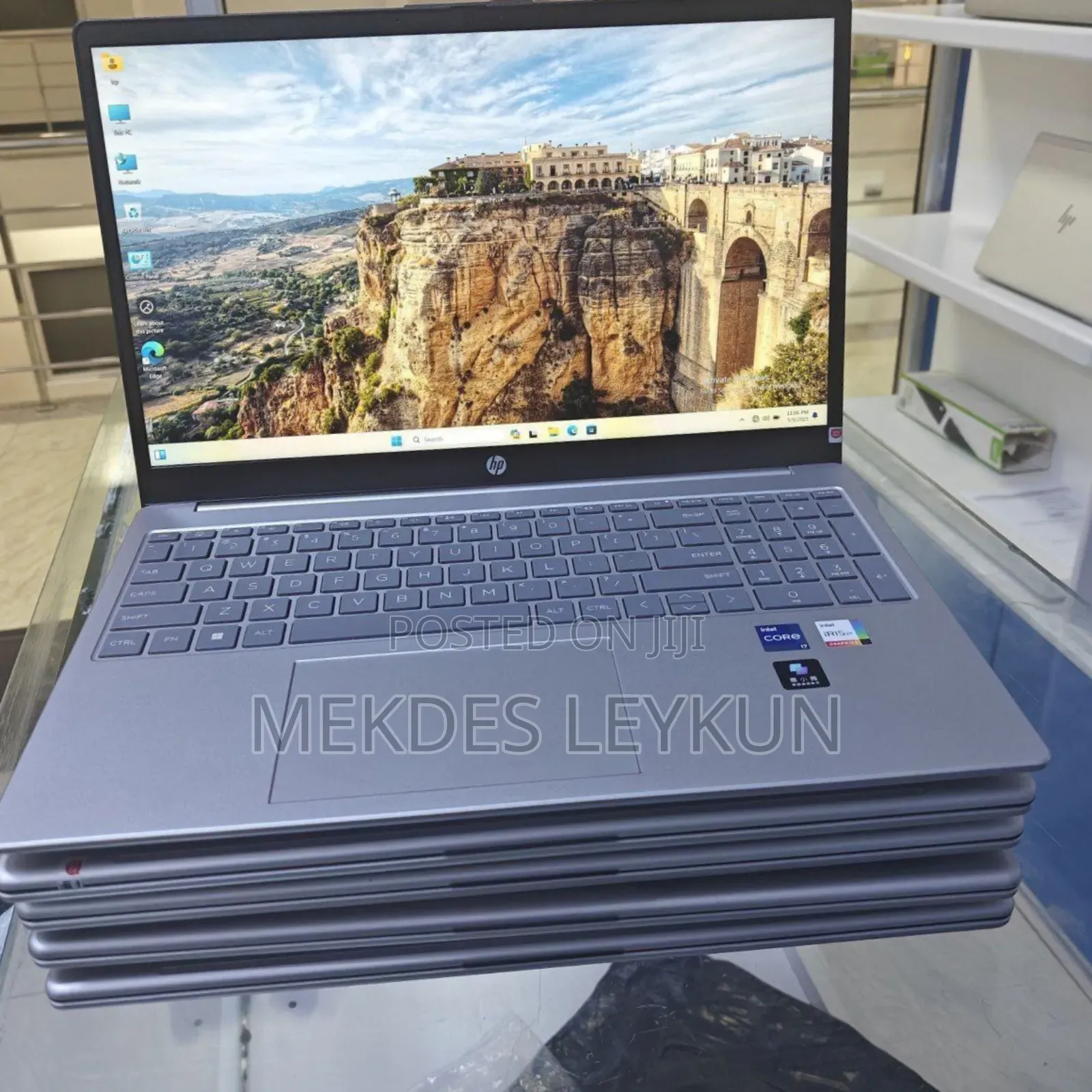 New Laptop HP Stream Notebook 16GB Intel Core I7 SSD 1T