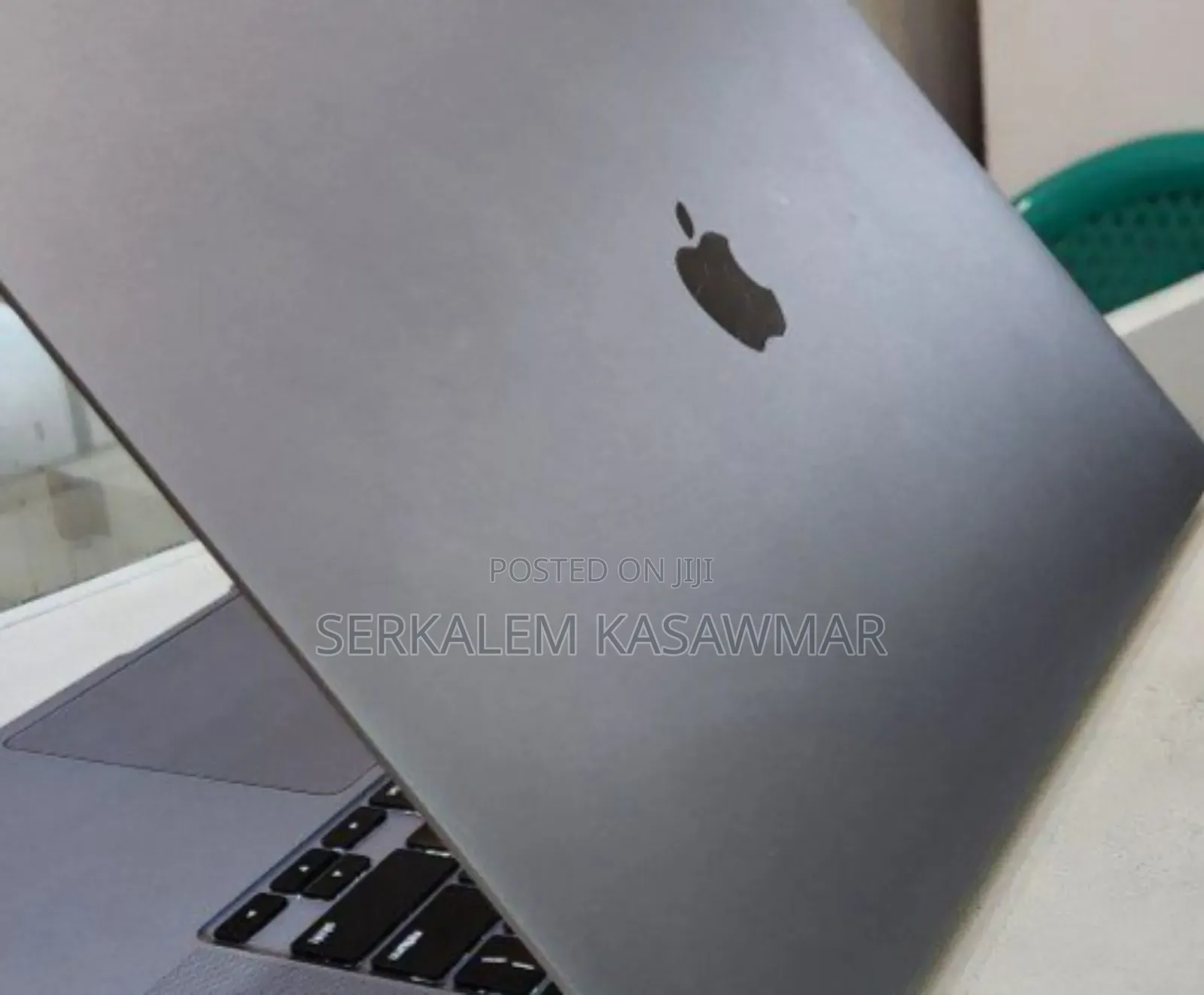 New Laptop Apple MacBook Pro 2019 16GB Intel Core I9 SSD 1T