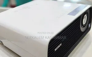 Sony VPL-Ex 100 Projector White