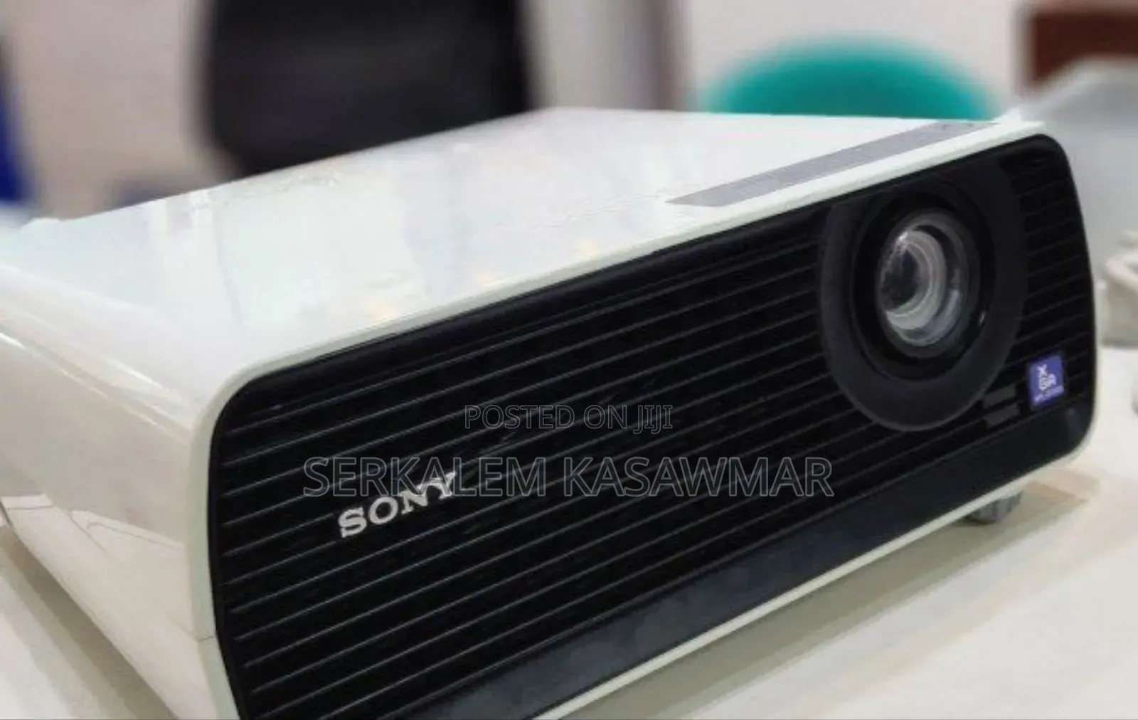 Sony VPL-Ex 100 Projector White