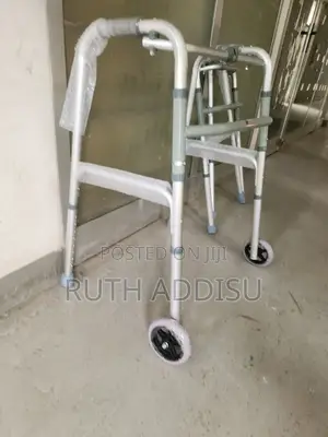 Photo - Walker藥品walker療傷walker遊玩walker出售walker絫我walker爽約walker New