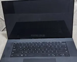 New Laptop Dell XPS 15 32GB Intel Core I7 SSD 1T