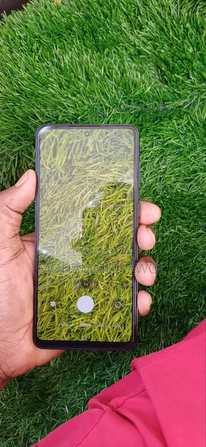 Photo - New Samsung Galaxy F55 256 GB Black